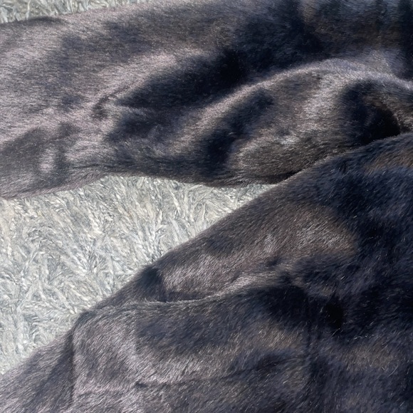 Brazotta brown fur coat size medium - Picture 5 of 12